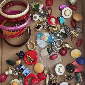 Vintage Lot of 100+ Pieces of Cosmetic Jewelry - Mismatched and Spare - Crafters